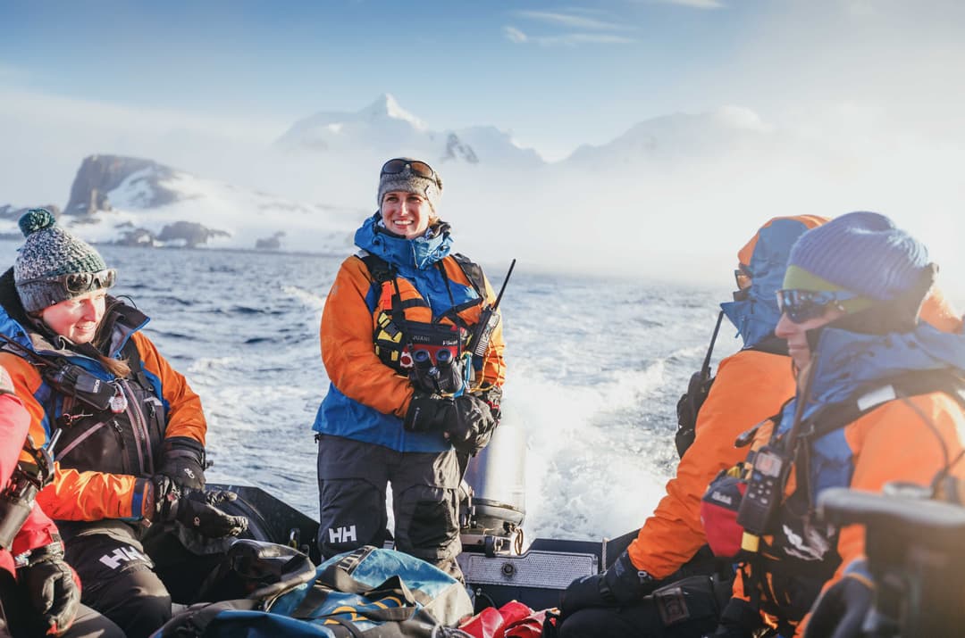 Quark Expeditions Expedition Team 21 A7303 David Merron
