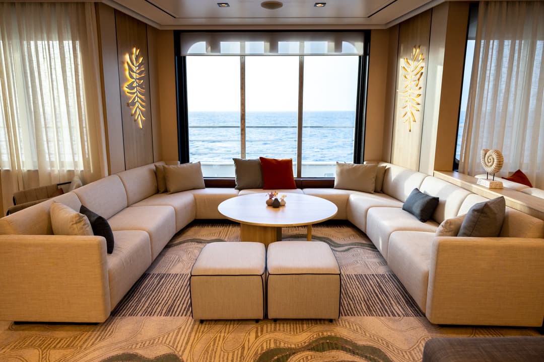 Swan Hellenic Sh Minerva Observation Lounge Sitting Area 2