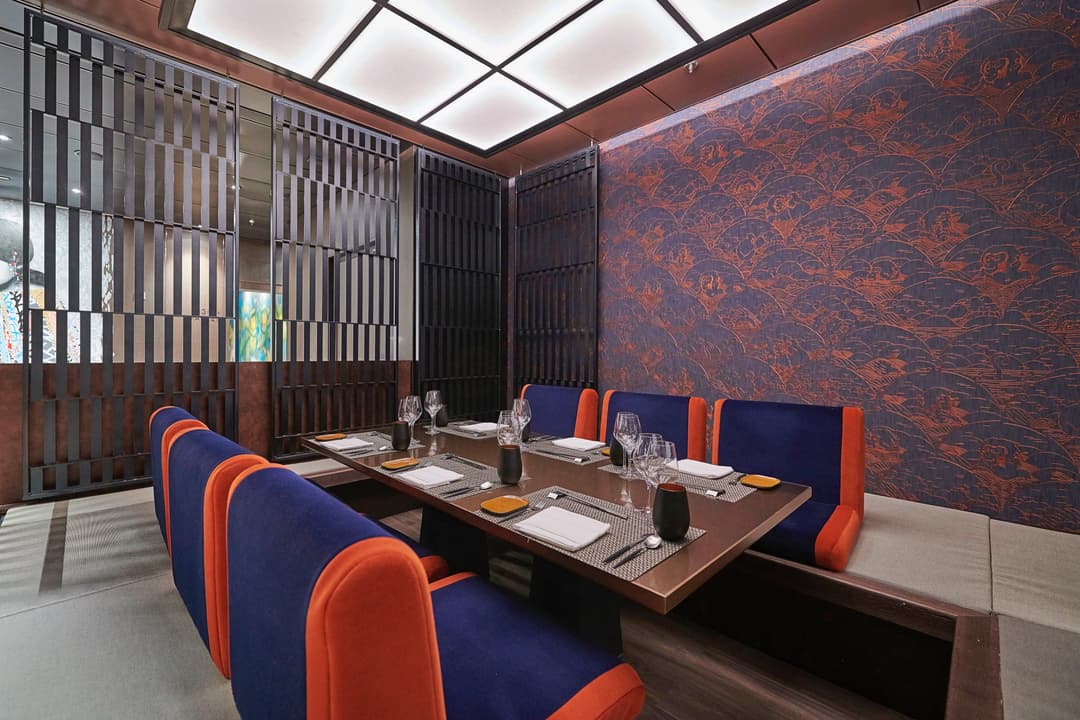 Scenic, Scenic Eclipse Ii, Koko's Asian Fusion 1