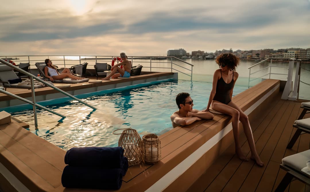 Swan Hellenic, Sh Diana, Pool Deck6