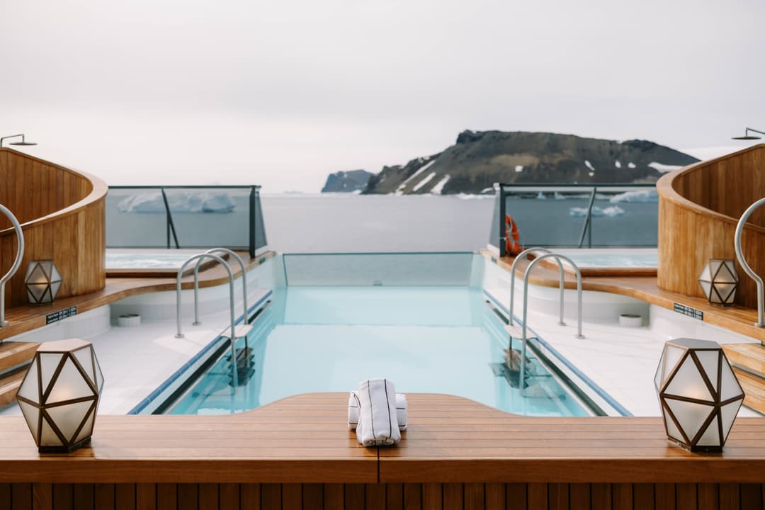 Seabourn Venture Pool 2, Credit. Kara Hunter