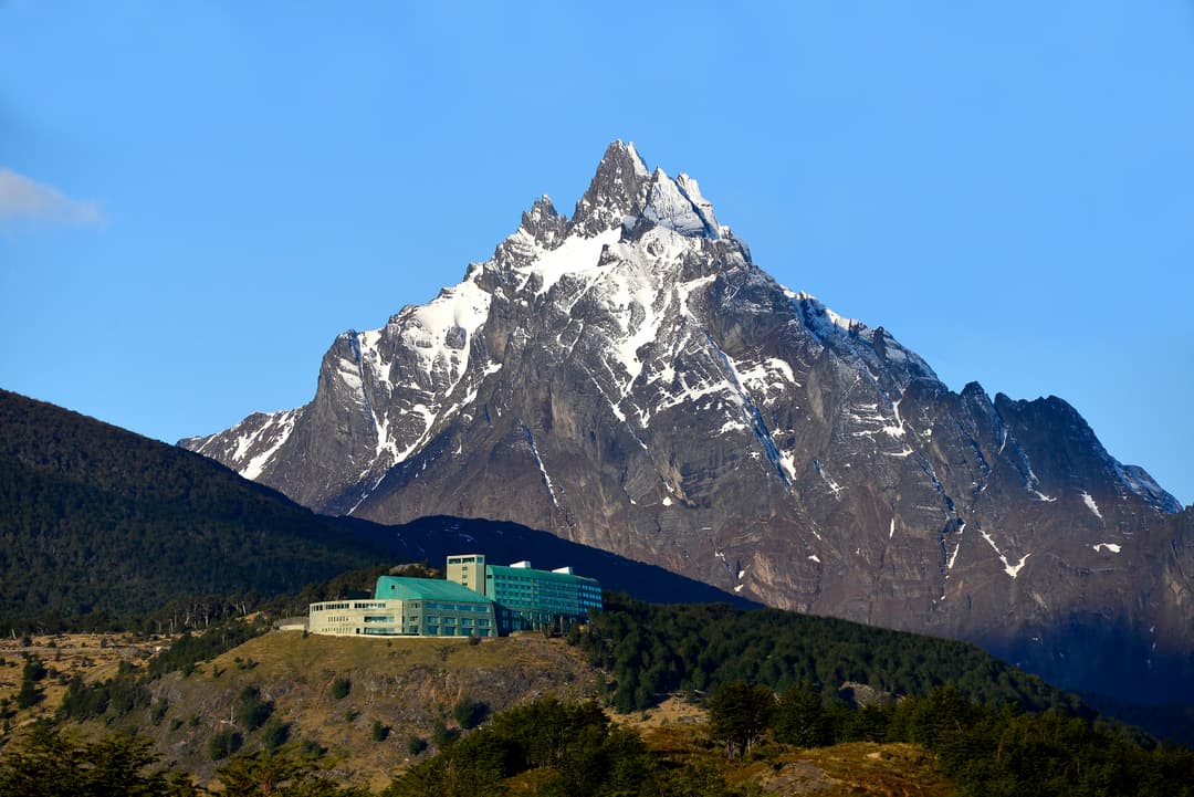 Polar Latitudes - Arakur Hotel 1.jpg