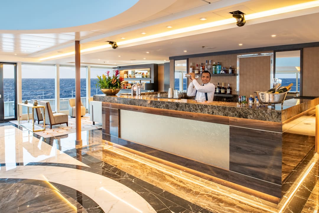 Aov World Voyager Observation Lounge