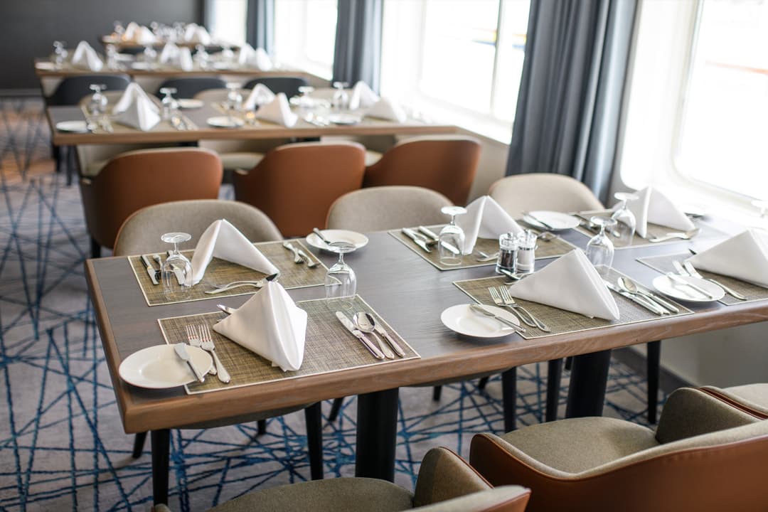 Quark Expeditions, Ultramarine Balena 1 ©Quark Expeditions