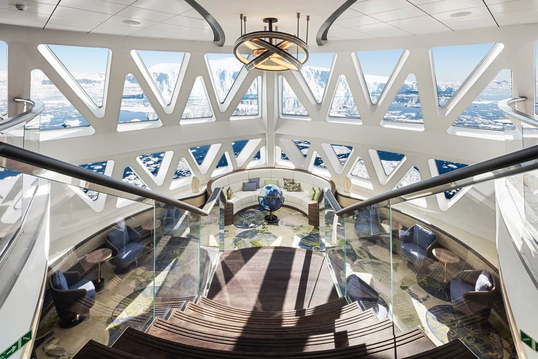 Ae Expeditions Douglas Mawson Atrium Lounge ©Ae Expeditions
