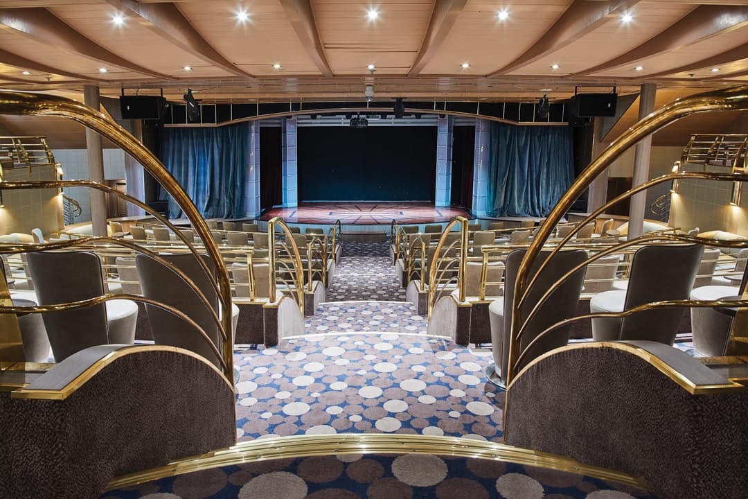 Silversea Cruises Silver Wind The Show Lounge 1 ©Silversea Cruises Ltd