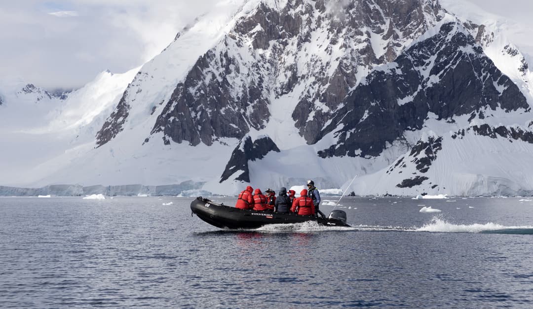 Silversea Cruises Zodiac In Antarctica 4 ©Silversea Cruises Ltd