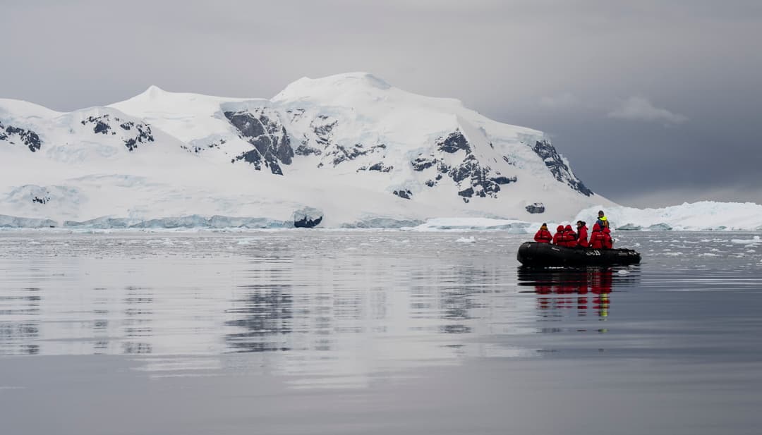 Silversea Cruises Zodiac In Antarctica 1 ©Silversea Cruises Ltd