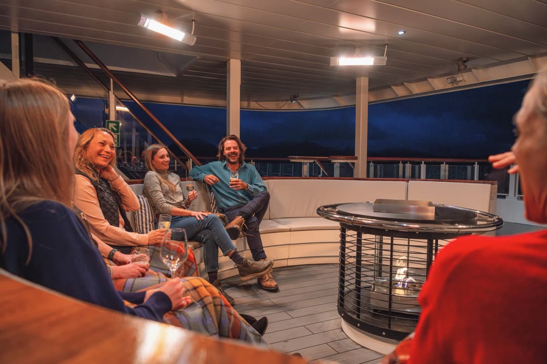 Ng Le Ng Resolution Fire Pit On Observation Deck ©David Vargas & Lindblad Expeditions 3