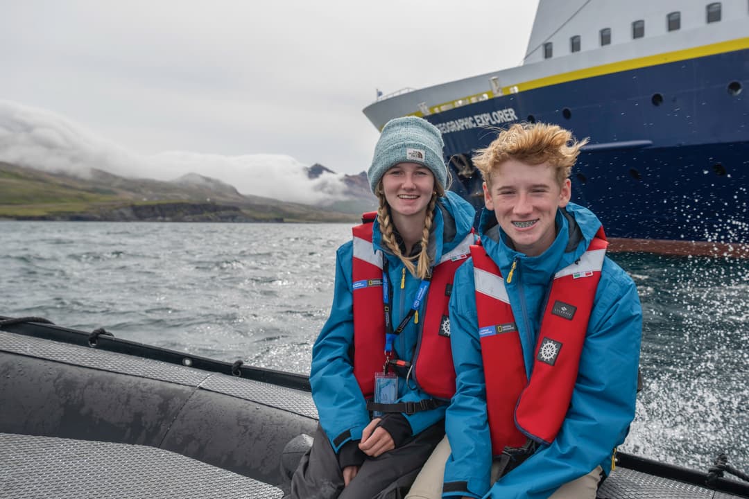 Ng Lindblad Expeditions National Geographic Ship Exterior Zodiak