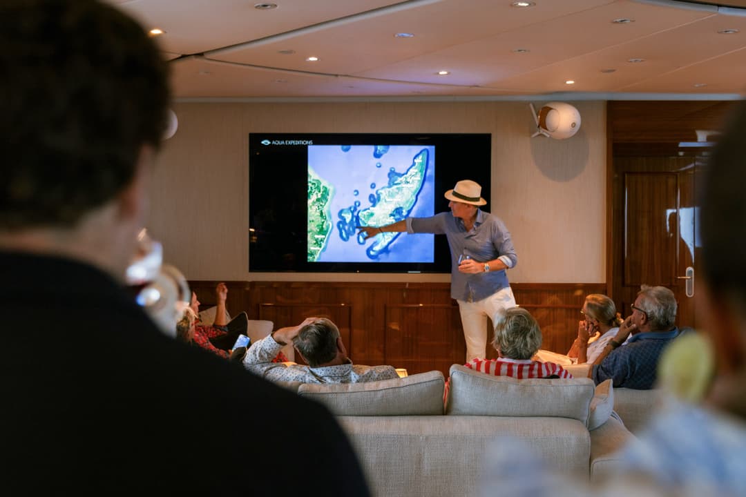 Aqua Lares Onboard Presentation ©Aqua Expeditions 1