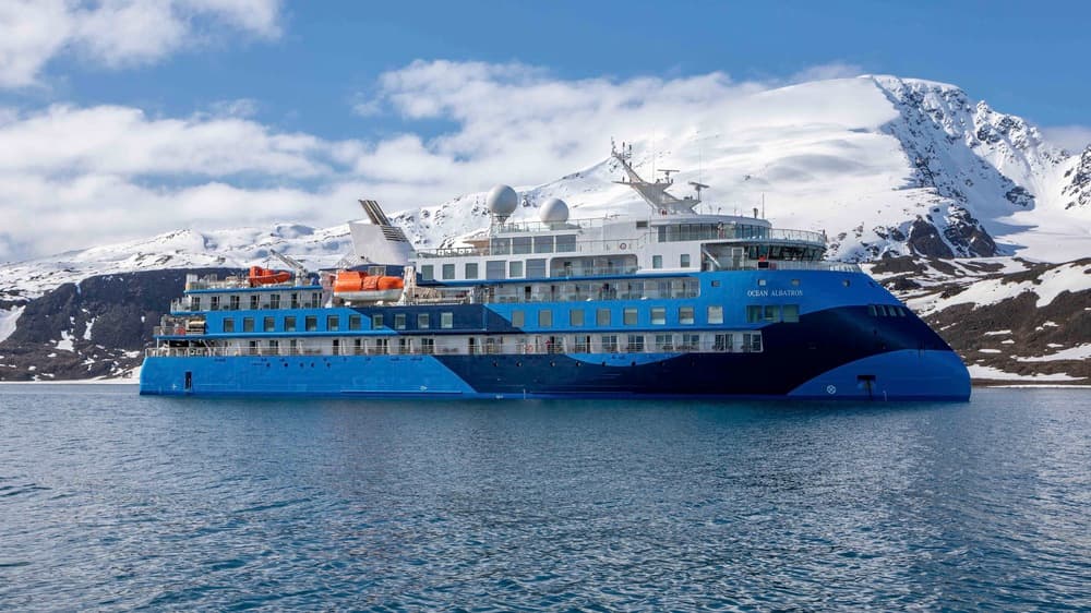 Antarctic Peninsula: An Explorer's Expedition