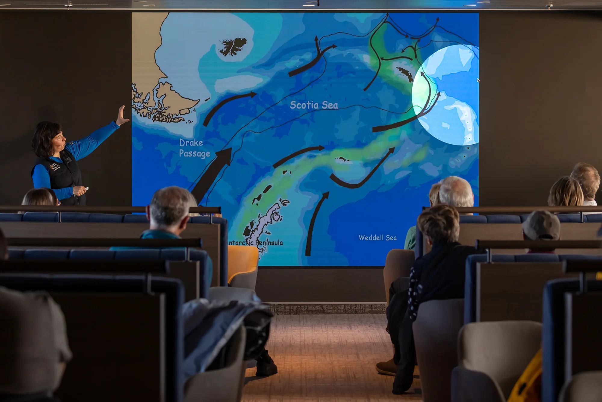 Antarctic Peninsula: Crossing the Circle